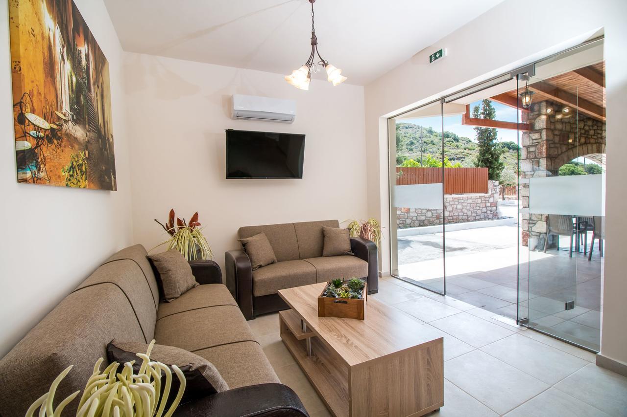 פליראקי Casa Artemida Boutique Hotel מראה חיצוני תמונה