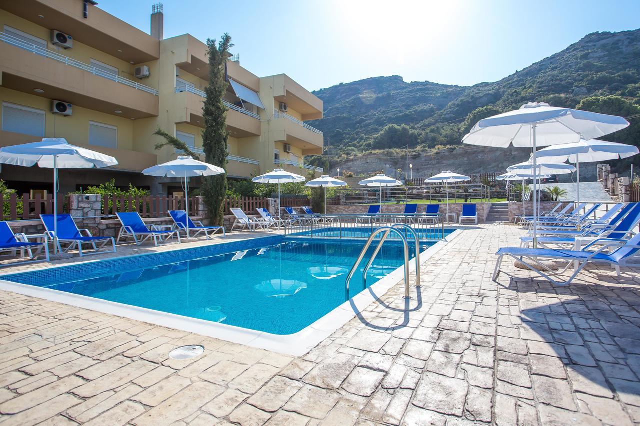 פליראקי Casa Artemida Boutique Hotel מראה חיצוני תמונה